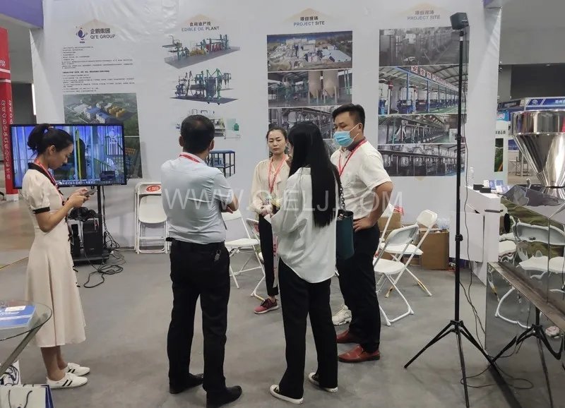 企鵝糧油機械榮獲第二十三屆中國農加工投洽會“優秀裝備展示獎”(圖1) 企鵝糧油機械榮獲第二十三屆中國農加工投洽會“優秀裝備展示獎”(圖1)